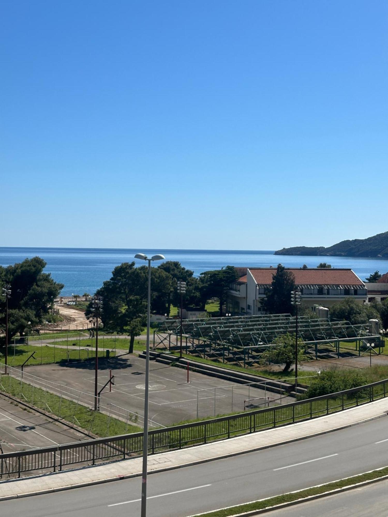 Irish Apartment Complex Budva Exterior photo